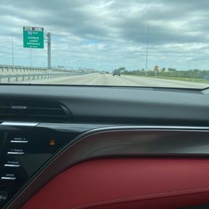 Meet your Posher, Edianys